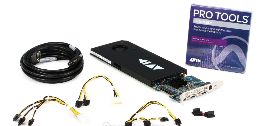 Placa de processamento PCIe Avid Pro Tools | HDX CORE - Software Pro Tools Ultimate incluído