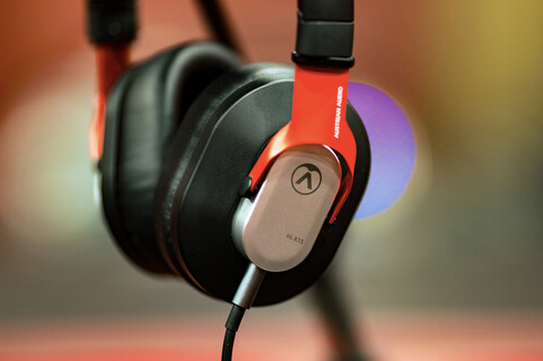 Austrian Audio Hi-X15 Professional Headphone with closed design 